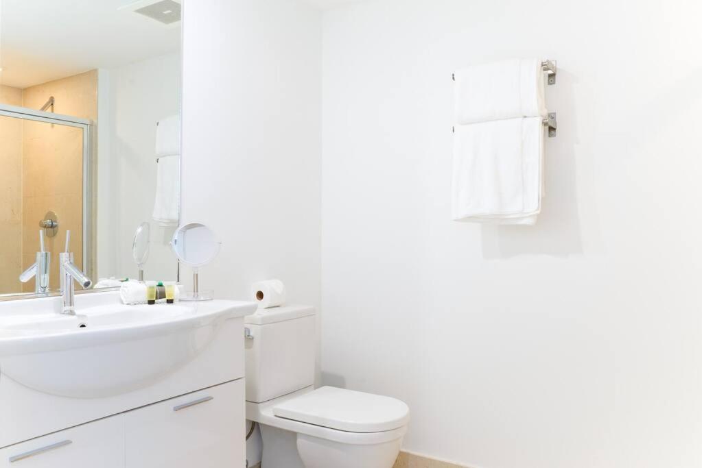 Wonderful 2 Bedroom Apt With Ocean Views At Icon Brickell Miami Buitenkant foto