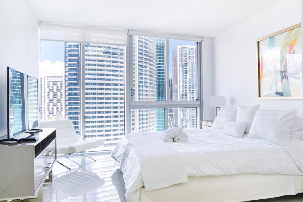 Wonderful 2 Bedroom Apt With Ocean Views At Icon Brickell Miami Buitenkant foto